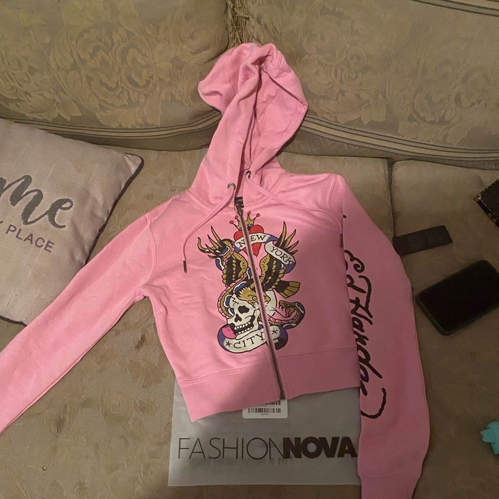 Brand new zip up ,never worn